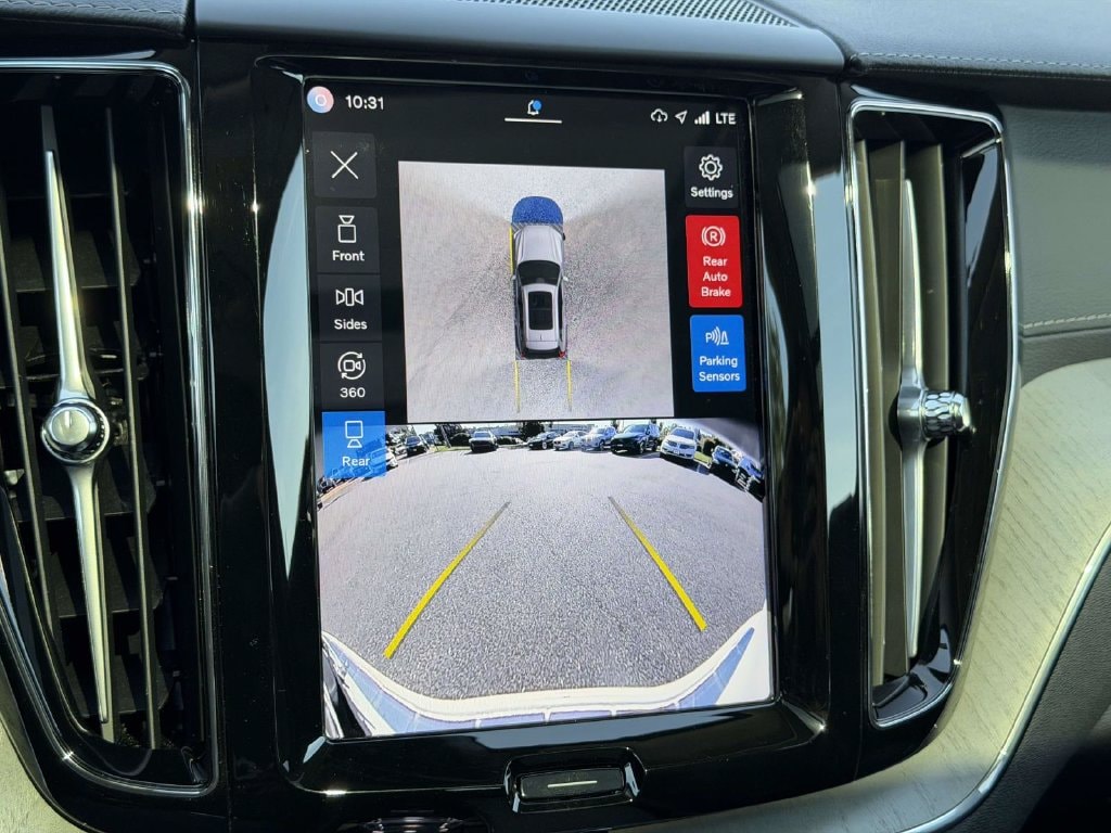 Used 2025 Volvo XC60 B5 Ultra SUV