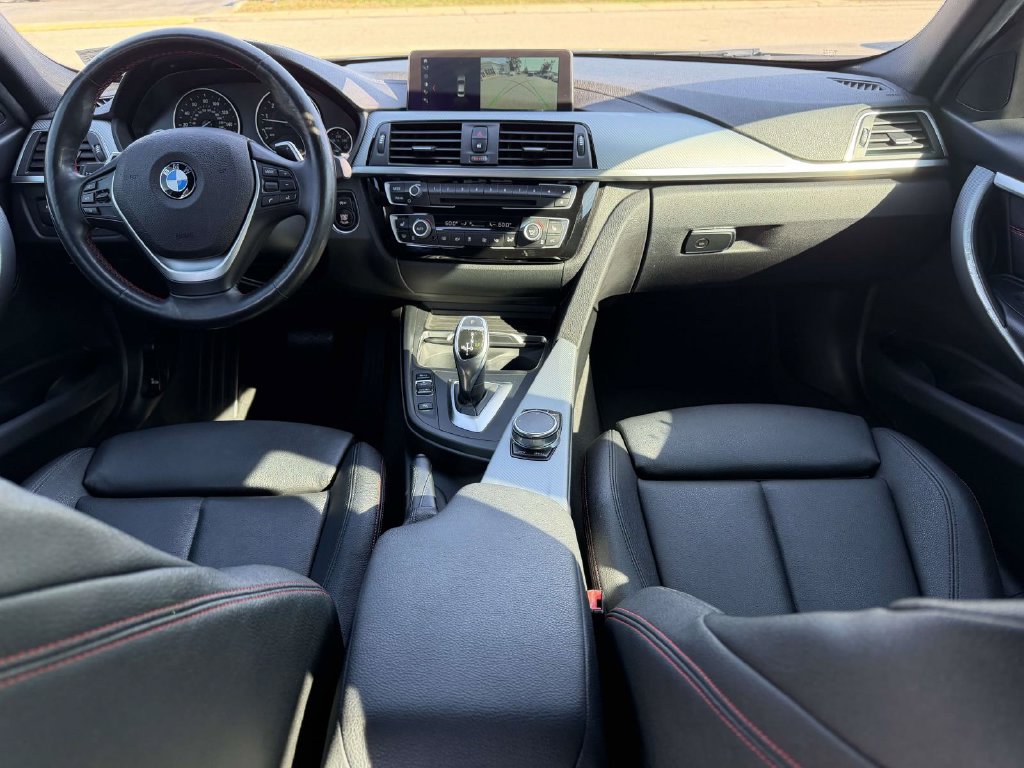 Used 2018 BMW 3 Series 330i xDrive Sedan
