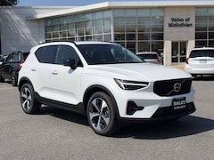2026 Volvo XC40 B5 Plus AWD SUV