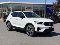 2026 Volvo XC40 B5 Plus AWD SUV