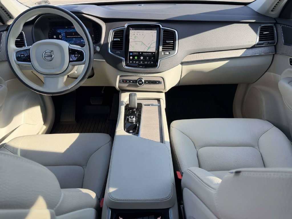 Used 2023 Volvo XC90 B6 Core SUV