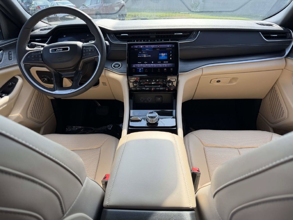 Used 2023 Jeep Grand Cherokee L Limited SUV