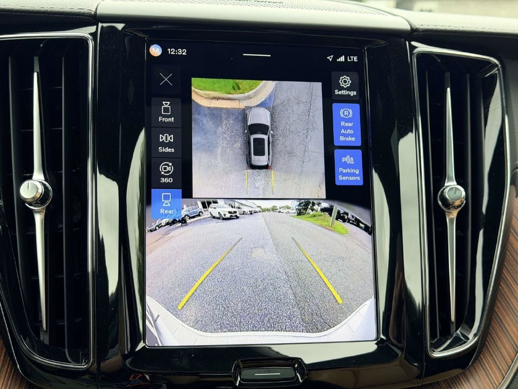 Used 2024 Volvo XC60 B5 Ultimate Dark Theme SUV