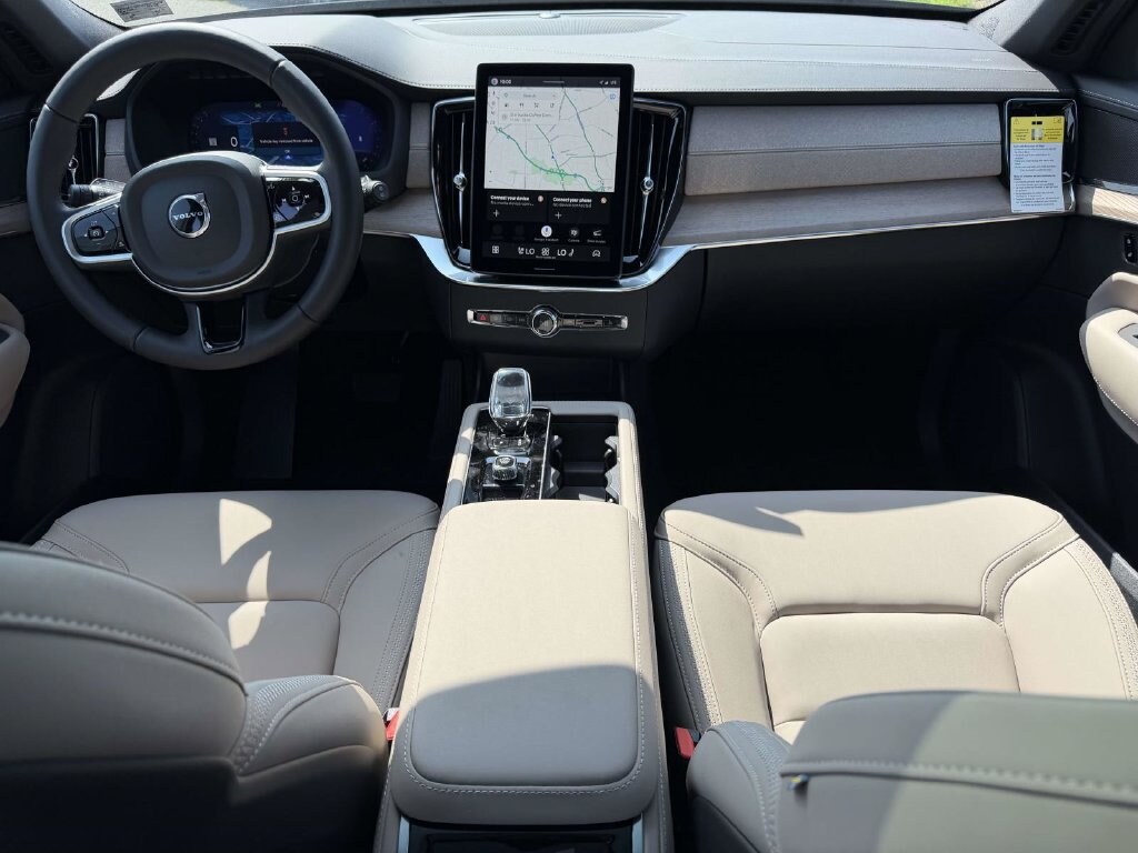 New 2026 Volvo XC90 B6 Plus 7-Seater SUV