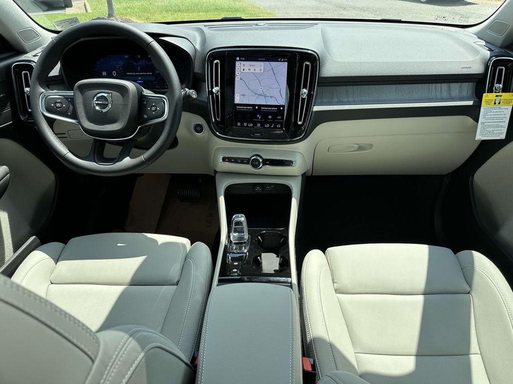 New 2026 Volvo XC40 B4 Plus SUV