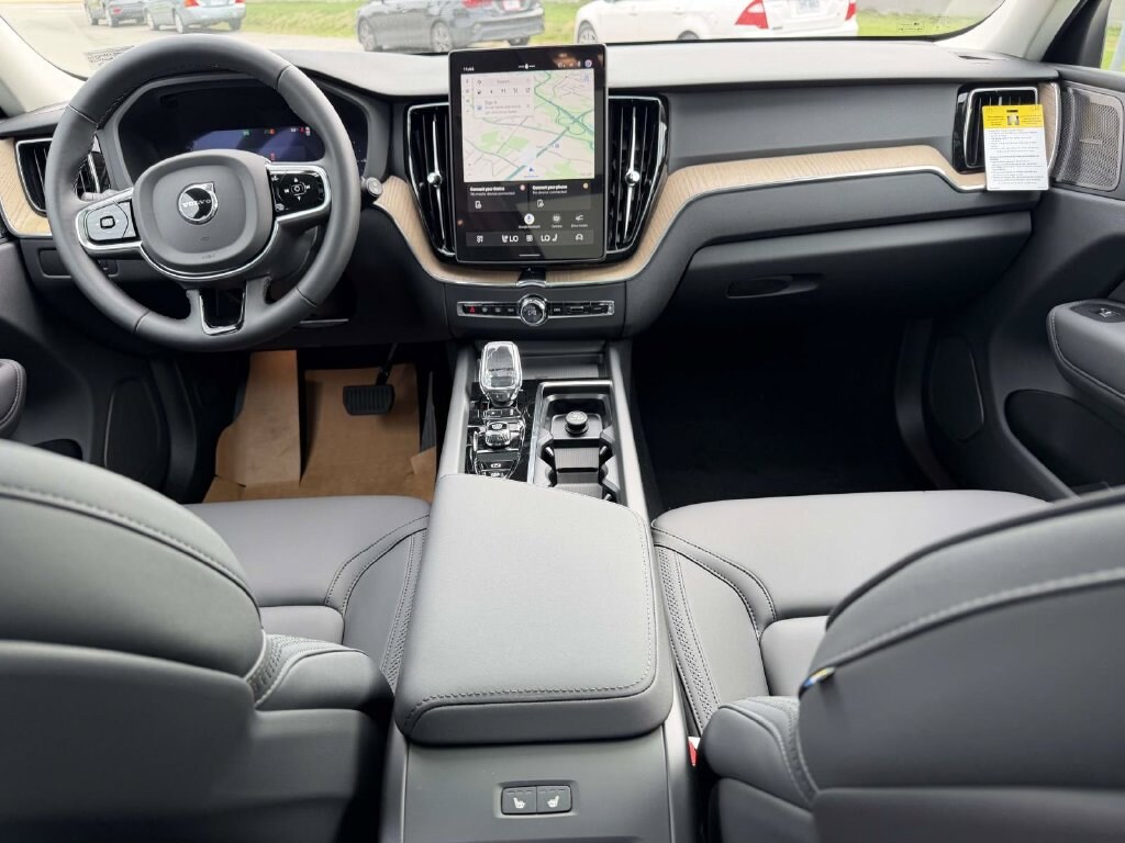 New 2027 Volvo XC60 Plus SUV