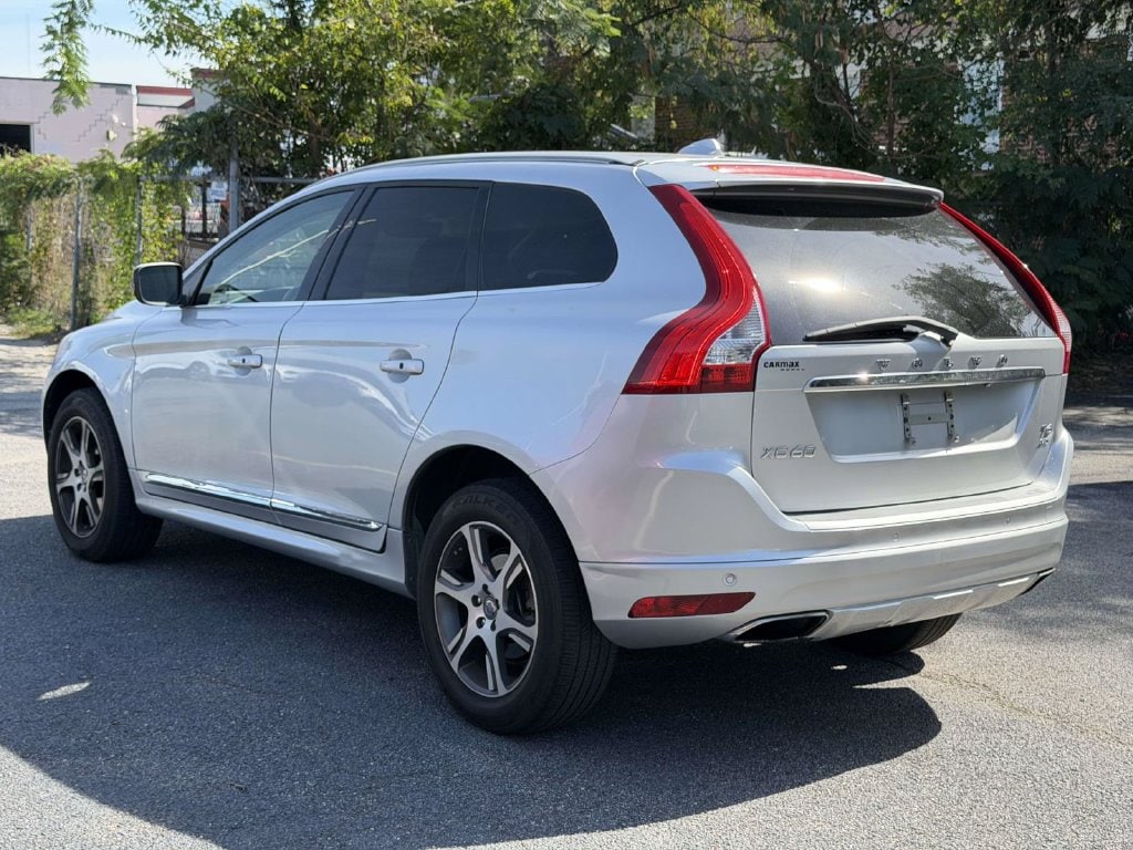 Used 2015 Volvo XC60 T6 Platinum SUV