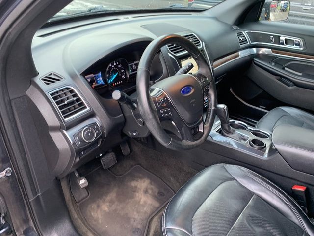 2017 Ford Explorer Limited - Photo 26