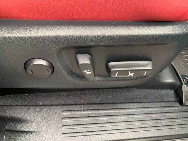 2023 Lexus GX PREMIUM - Photo 12