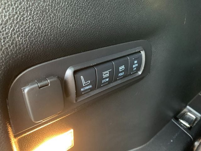 2017 Ford Explorer Limited - Photo 18