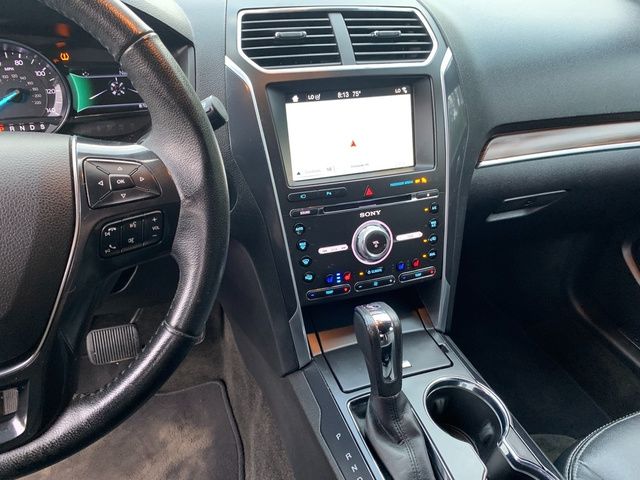 2017 Ford Explorer Limited - Photo 31