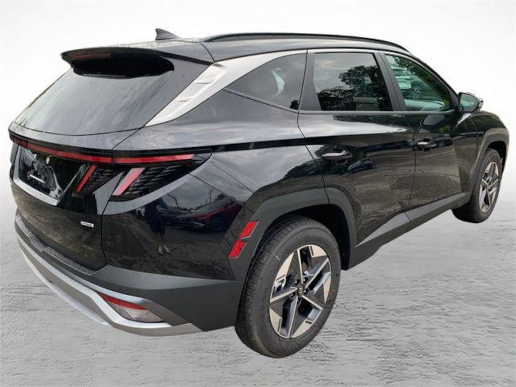New 2026 Hyundai Tucson SEL Premium AWD SUV