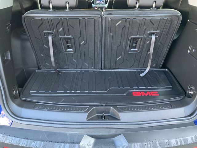 2023 GMC Acadia SLT - Photo 17