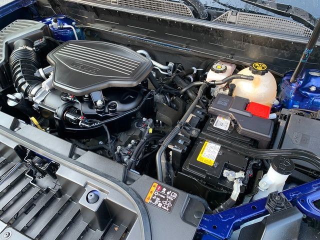 2023 GMC Acadia SLT - Photo 31