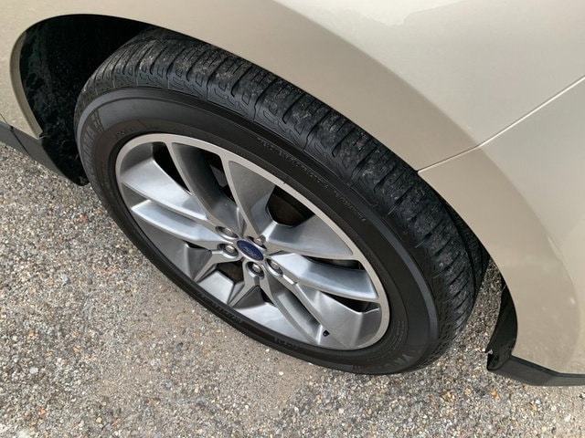 2017 Ford Edge Titanium - Photo 5