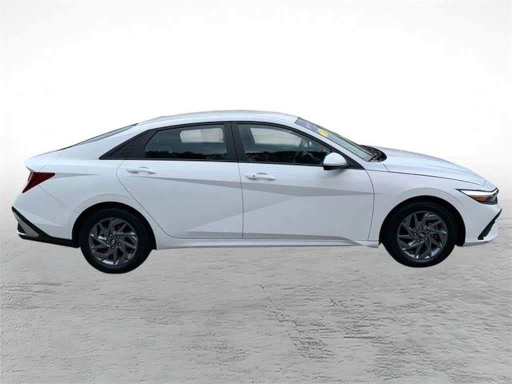 Certified 2024 Hyundai Elantra SEL Sedan