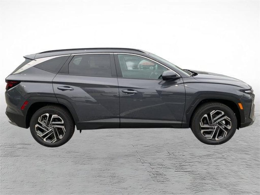 New 2026 Hyundai Tucson SEL Plus AWD SUV