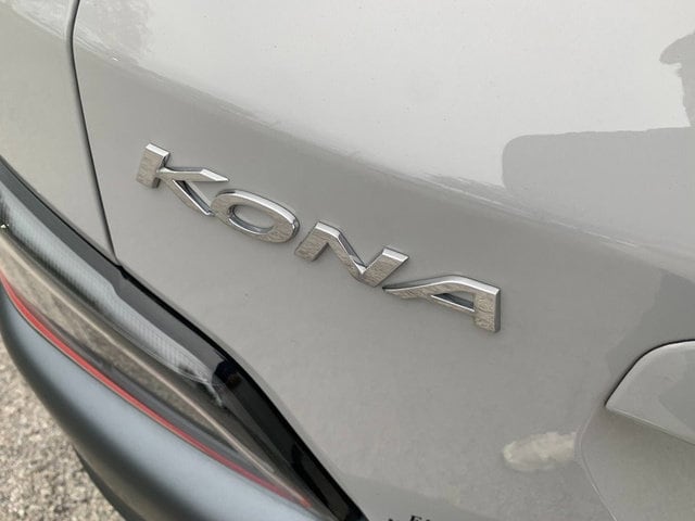 2023 Hyundai Kona Limited - Photo 15