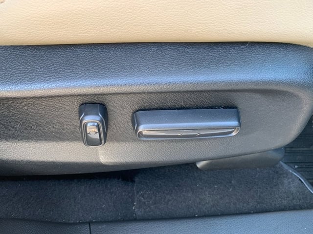2017 Honda CR-V Touring - Photo 13