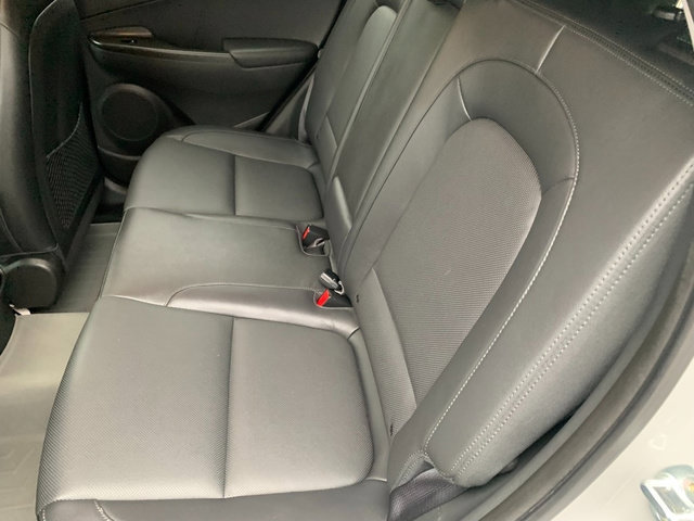 2023 Hyundai Kona Limited - Photo 18