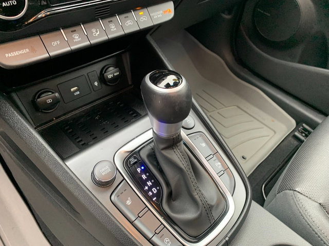 2023 Hyundai Kona Limited - Photo 24