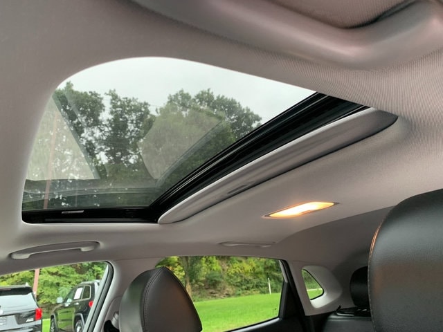 2023 Hyundai Kona Limited - Photo 23