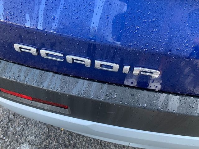 2023 GMC Acadia SLT - Photo 16