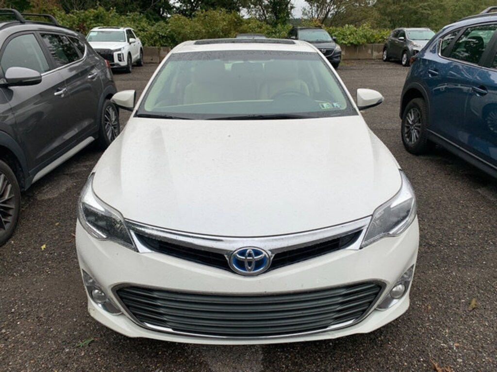 Used 2014 Toyota Avalon Hybrid XLE Touring Sedan
