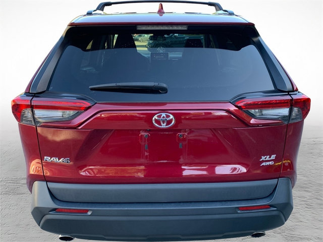 Used 2020 Toyota RAV4 XLE SUV