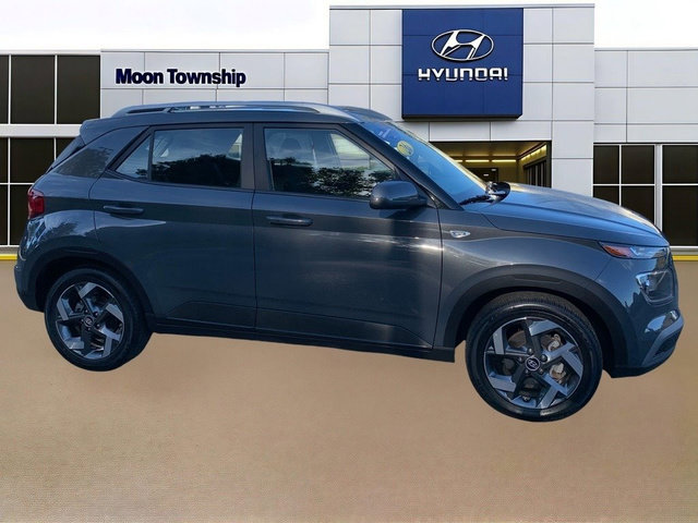 Used 2026 Hyundai Venue SEL SUV