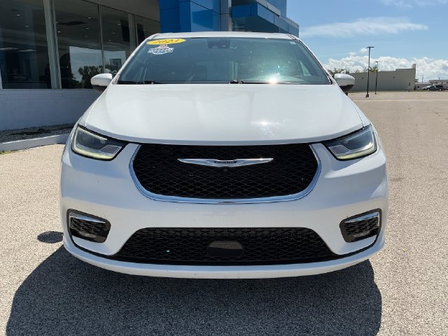 2023 Chrysler Pacifica Touring - Photo 16