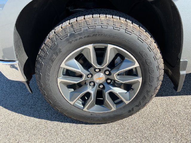 2026 Chevrolet Silverado 1500 LT - Photo 23