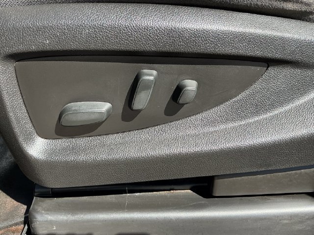 2018 Chevrolet Silverado 1500 LT Z71 - Photo 12