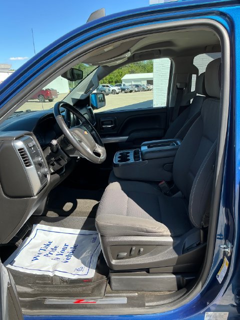 2018 Chevrolet Silverado 1500 LT Z71 - Photo 13
