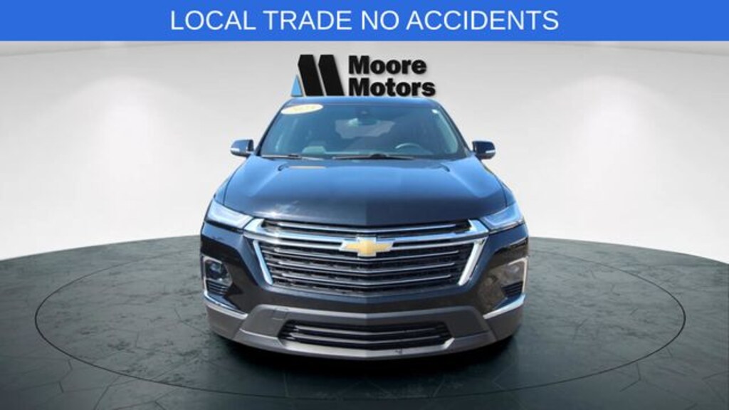Used 2023 Chevrolet Traverse LT SUV