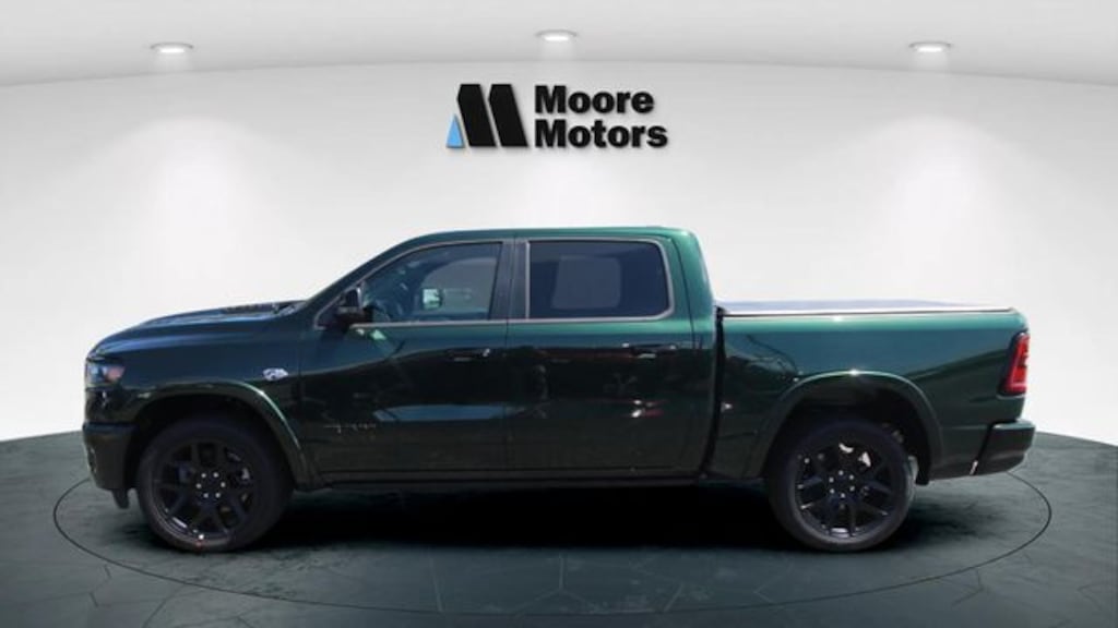 New 2026 Ram 1500 LARAMIE CREW CAB 4X4 5'7 BOX Pickup