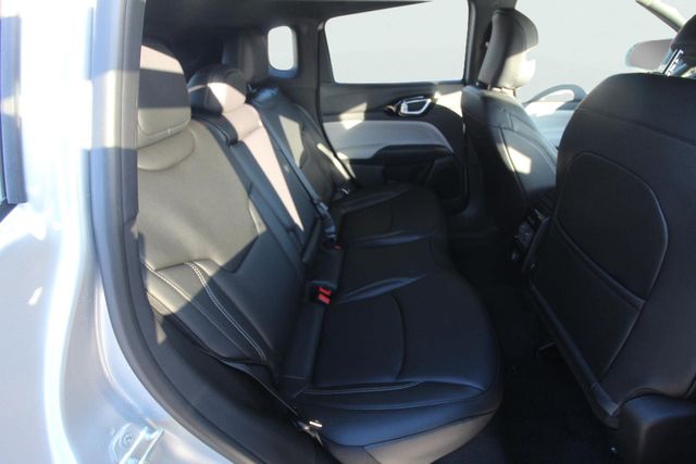 2026 Jeep Compass Limited - Photo 9