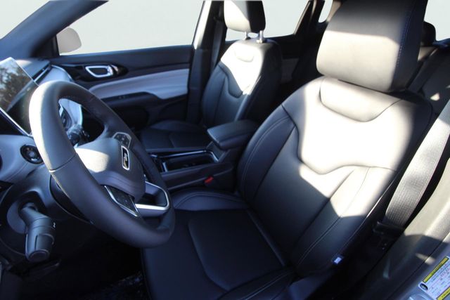 2026 Jeep Compass Limited - Photo 16