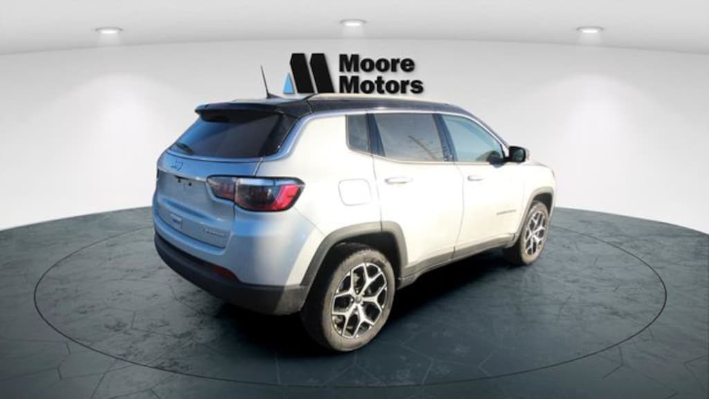Used 2026 Jeep Compass Limited SUV
