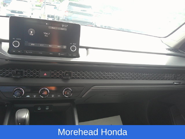 2025 Honda Accord LX - Photo 18
