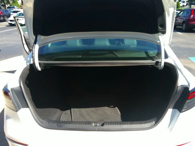 2025 Honda Accord Hybrid EX-L - Photo 26