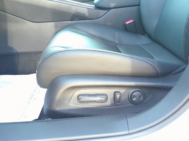 2025 Honda Accord Hybrid EX-L - Photo 11