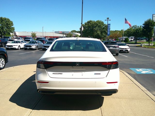 2025 Honda Accord Hybrid EX-L - Photo 6