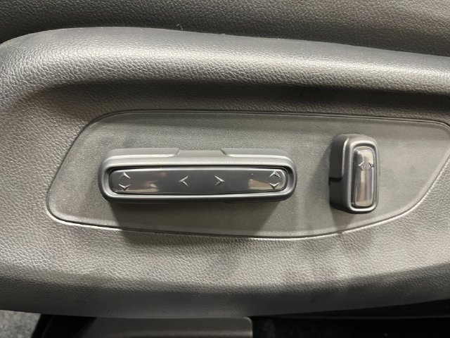 2026 Honda HR-V EX-L - Photo 13