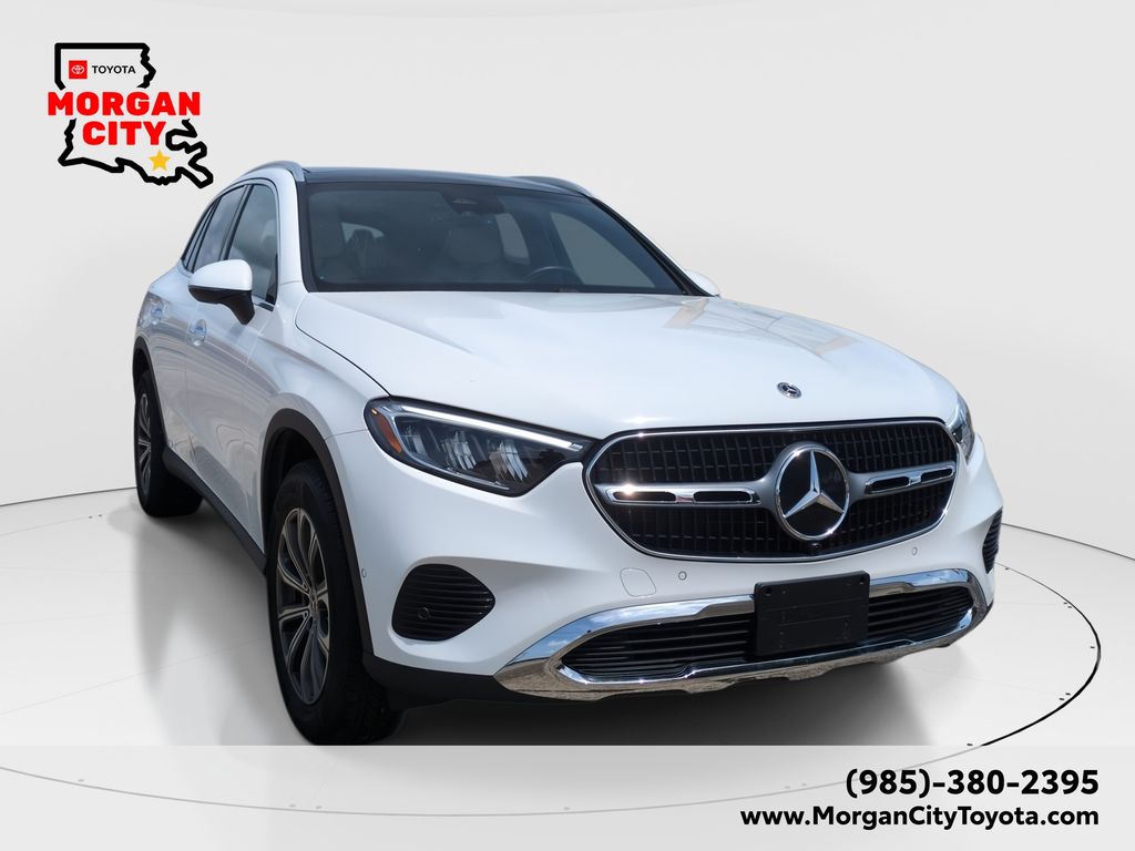 2025 Mercedes-Benz GLC