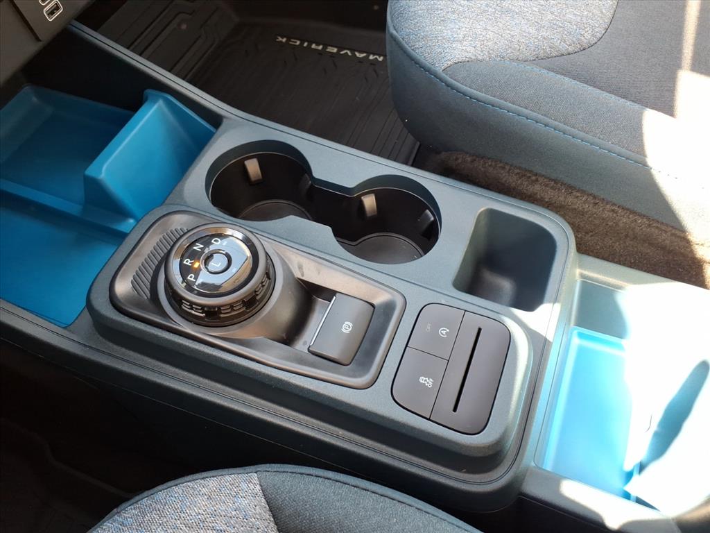 2025 Ford Maverick XLT - Photo 12