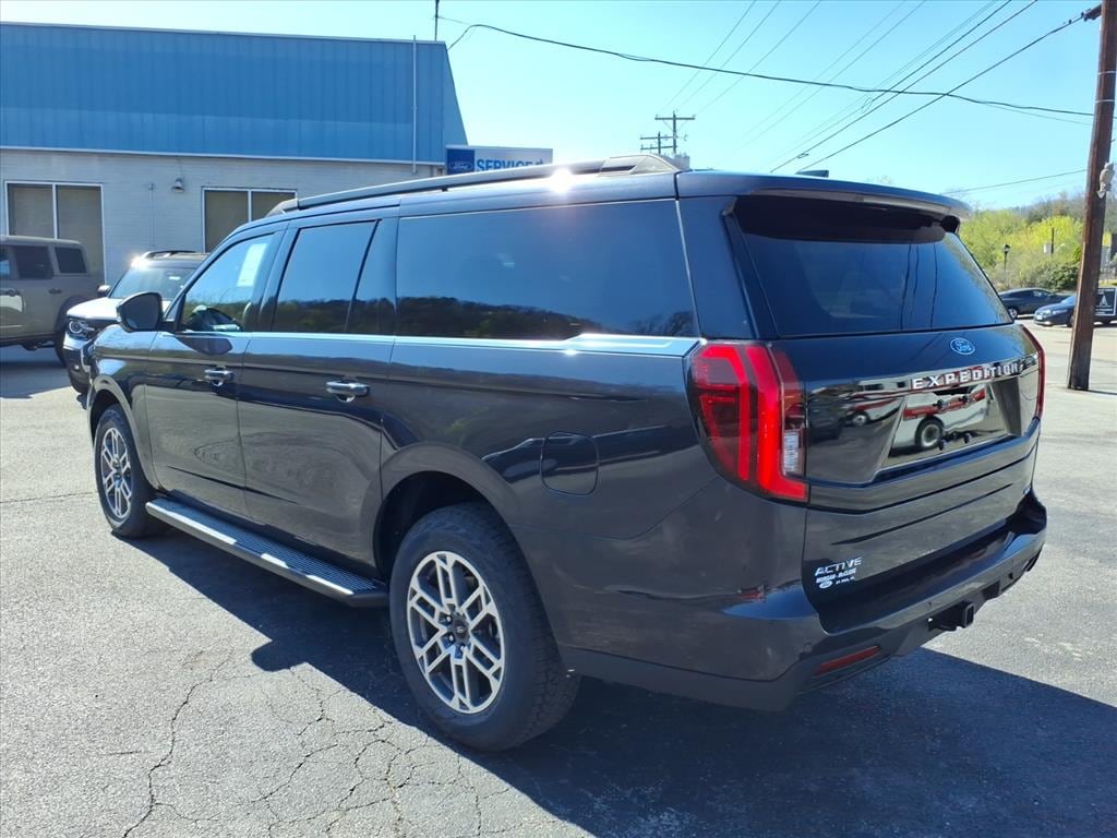 New 2026 Ford Expedition MAX Active 4x4 Active SUV