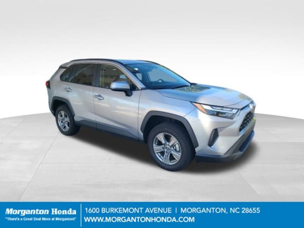 Used 2025 Toyota RAV4 XLE SUV