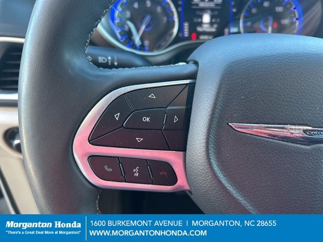 2023 Chrysler Voyager LX - Photo 17