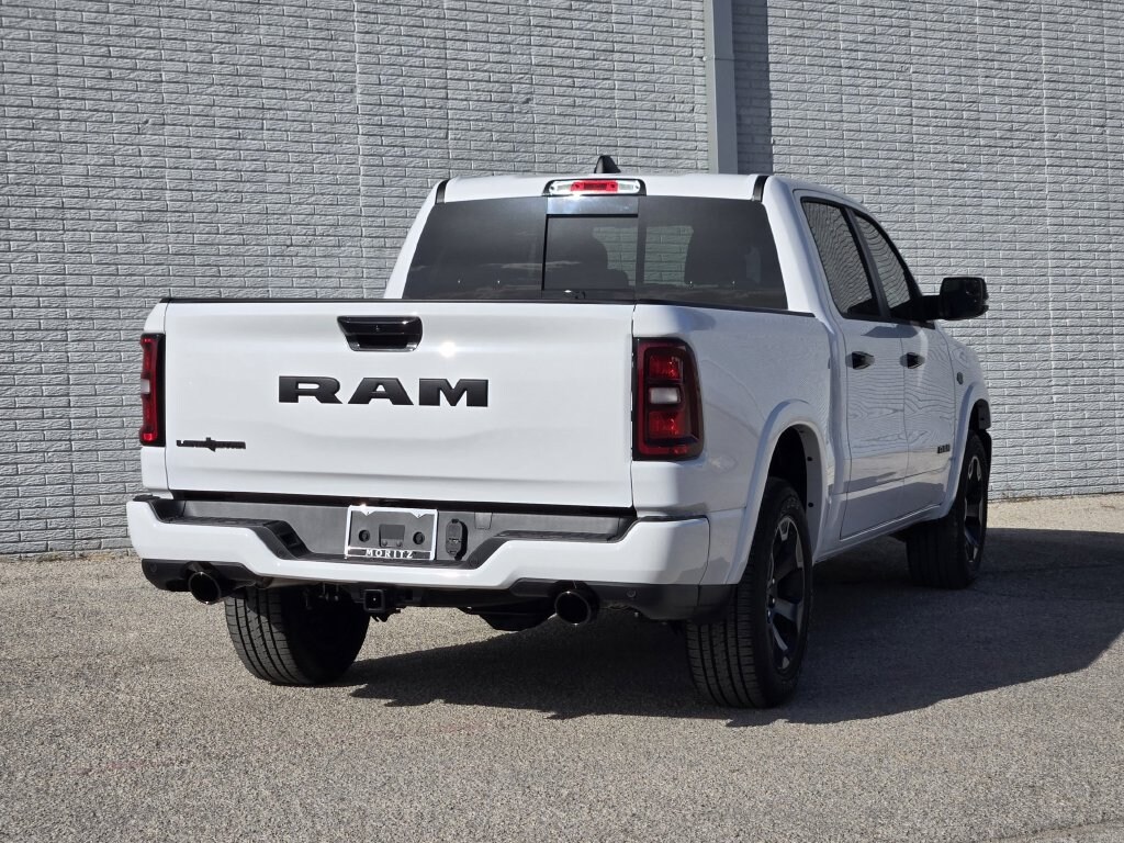 New 2027 Ram 1500 LONE STAR CREW CAB 4X2 5'7 BOX Pickup